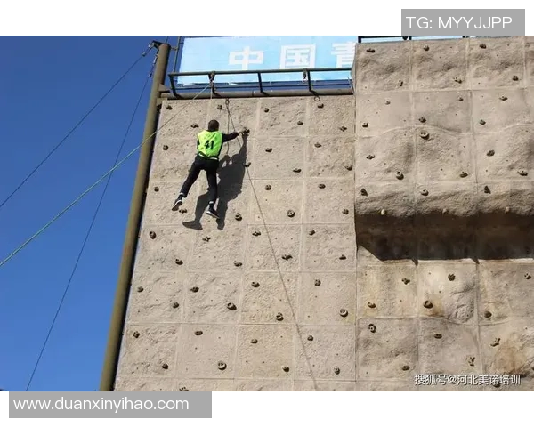 杭州攀岩队荣获全国攀岩团队协作排行榜第二名展现团队精神与实力