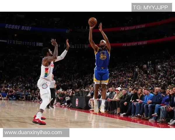 费城76人对阵金州勇士的精彩对决分析与赛季展望