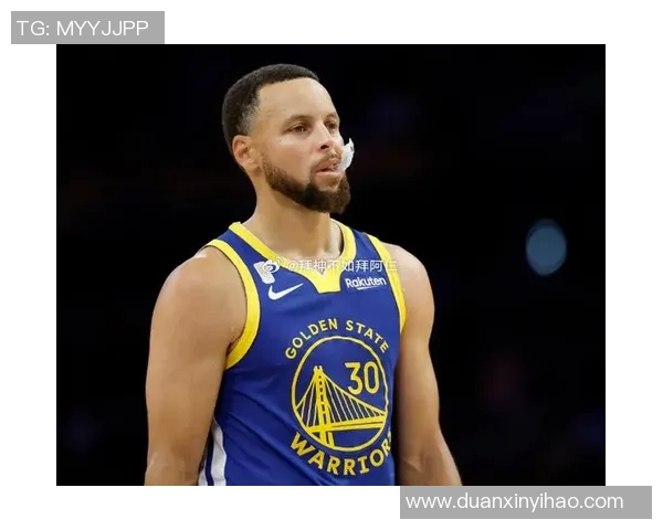 库里单场51分引领勇士逆袭小牛展现超级巨星风范